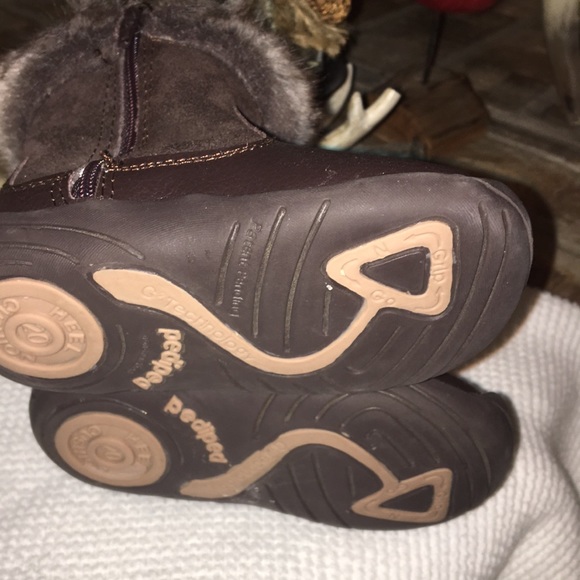 Winter boots size 2 - Picture 3 of 5